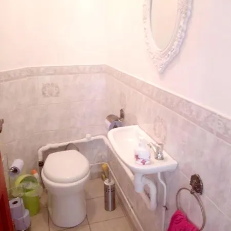 Dom wakacyjny Maison De 2 Chambres Avec Terrasse Amenagee Et Wifi A Le Verger *