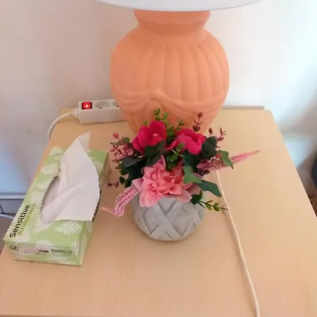 Dom wakacyjny Maison De 2 Chambres Avec Terrasse Amenagee Et Wifi A Le Verger *