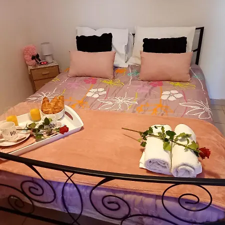Maison De 2 Chambres Avec Terrasse Amenagee Et Wifi A Le Verger Dom wakacyjny