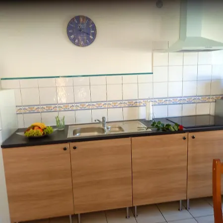 Maison De 2 Chambres Avec Terrasse Amenagee Et Wifi A Le Verger Dom wakacyjny Oisy-le-Verger