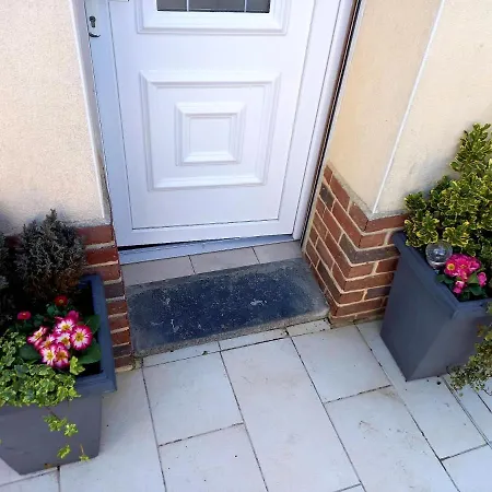 Maison De 2 Chambres Avec Terrasse Amenagee Et Wifi A Le Verger *